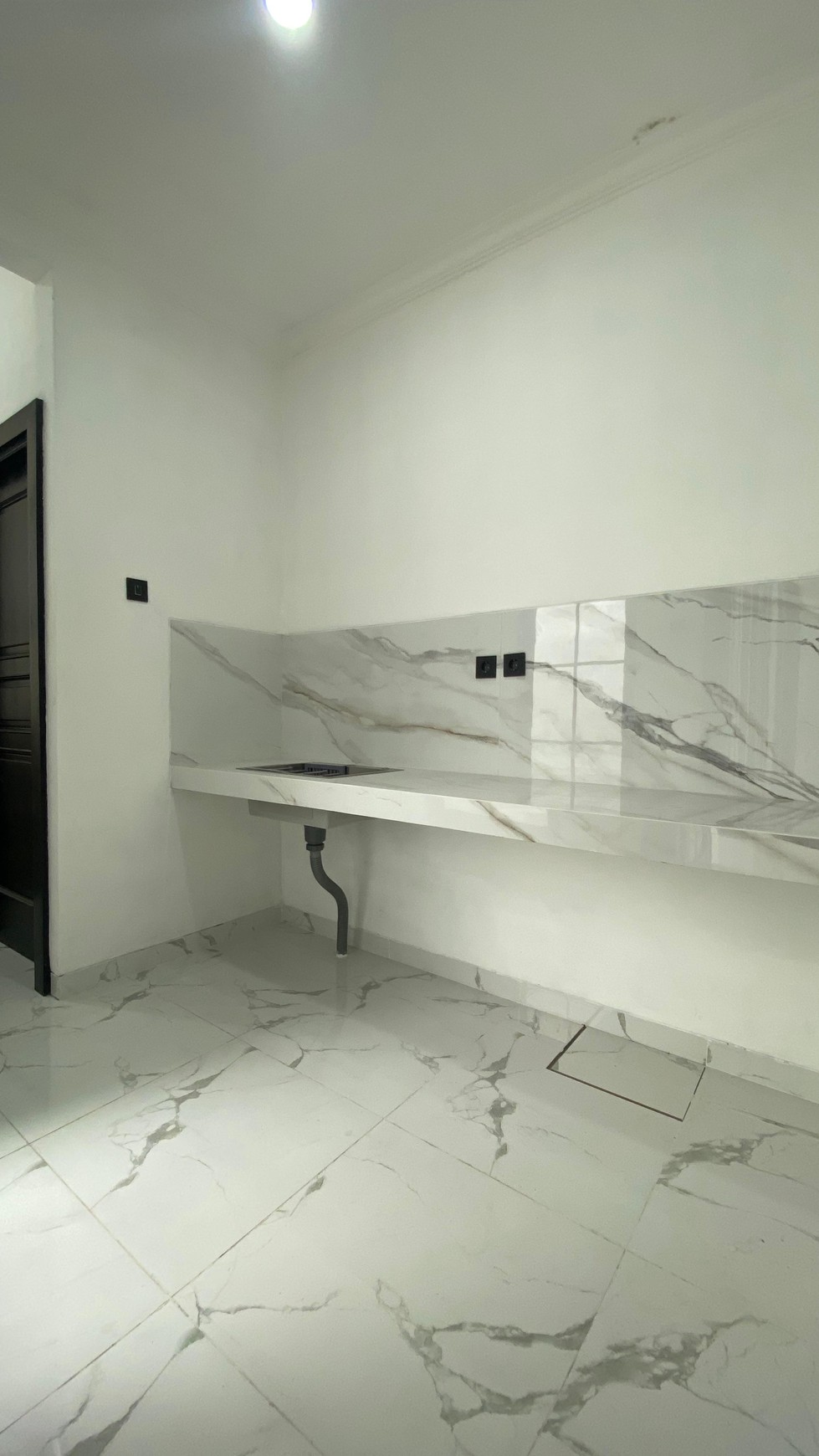 Rumah Minimalis Siap Huni di Bintaro Sektor 3 - Gaya American Classic