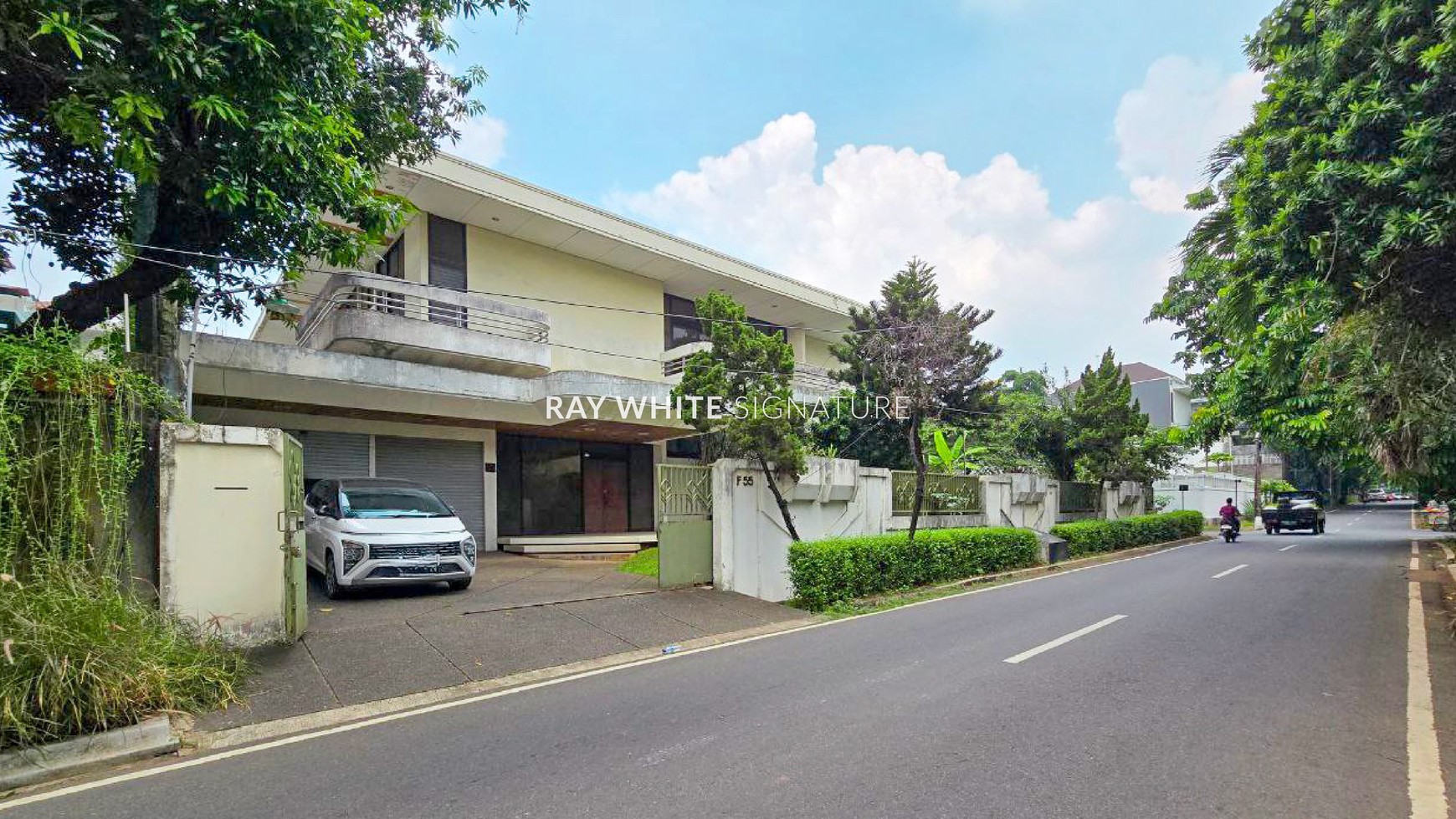 Dijual Rumah Strategis Permata Hijau, Jl. Ametis