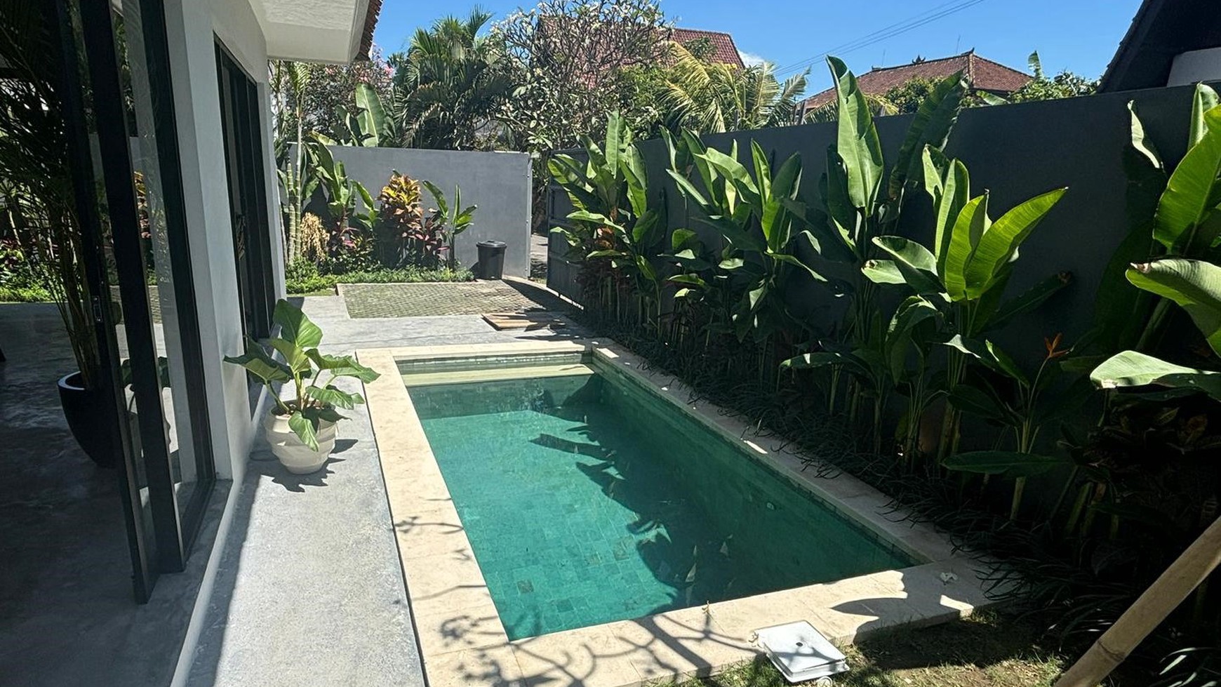 For Sale Leasehold - Brand new modern villa in Kedampang, Kerobokan Bali