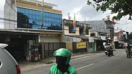 Di Jual Ruko Gandeng di Strategis Area Kondisi Baru di Bekasi 
