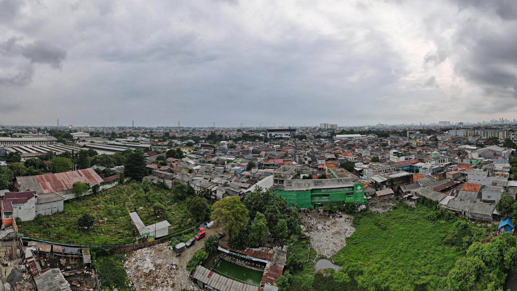 Tanah strategis di Jl. Swadaya PLN,  Jakarta Timur , 7000 m2, deket kawasan industri Pulo Gadung, cocok untuk Gudang, good invest!