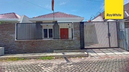 Dijual Rumah SHM di Manyar Tirtoyoso Utara Surabaya