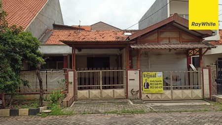 Dijual Rumah SHM Strategis di Jalan Gayungsari Surabaya