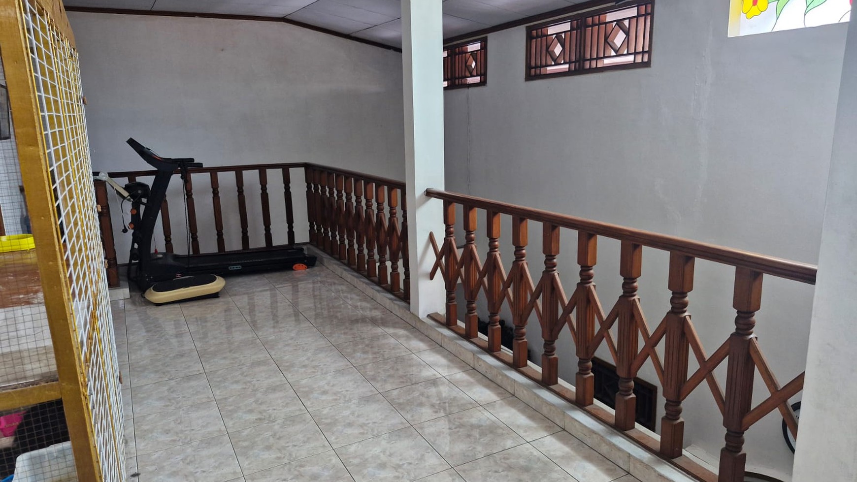 FOR SALE  Rumah lama terawat bebas banjir di lokasi Cempaka Putih Timur  Cempaka Putih, Jakarta Pusat