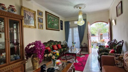 Di Jual Rumah siap huni, strategis dan full furnished di Jl Antena Gandaria Utara Radio Dalam Jakarta Selatan 
