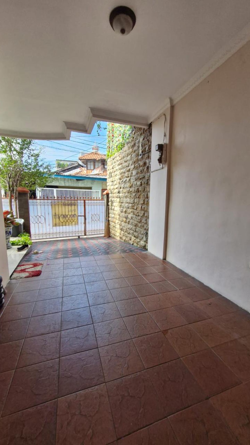 Di Jual Rumah siap huni, strategis dan full furnished di Jl Antena Gandaria Utara Radio Dalam Jakarta Selatan 