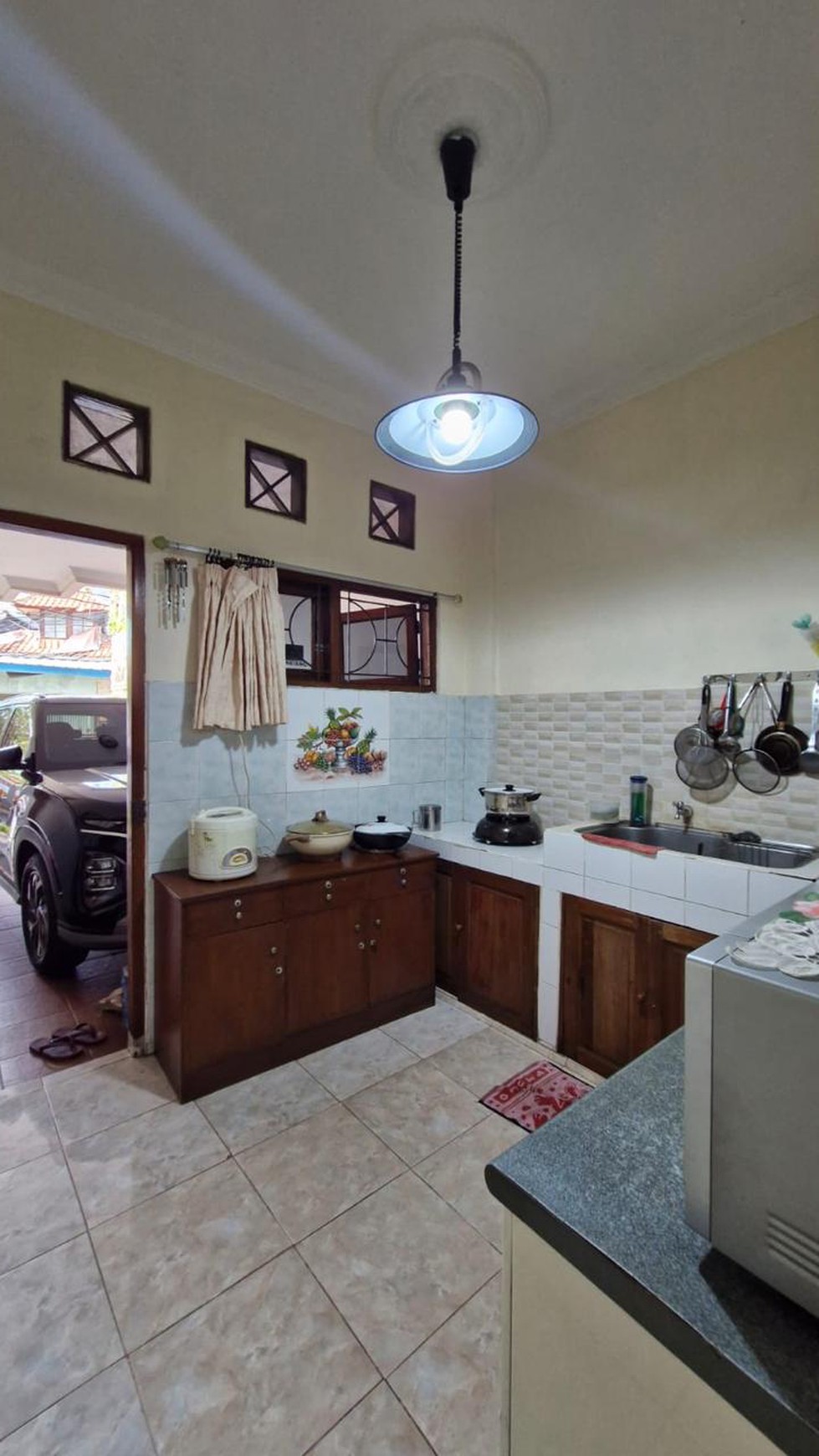 Di Jual Rumah siap huni, strategis dan full furnished di Jl Antena Gandaria Utara Radio Dalam Jakarta Selatan 
