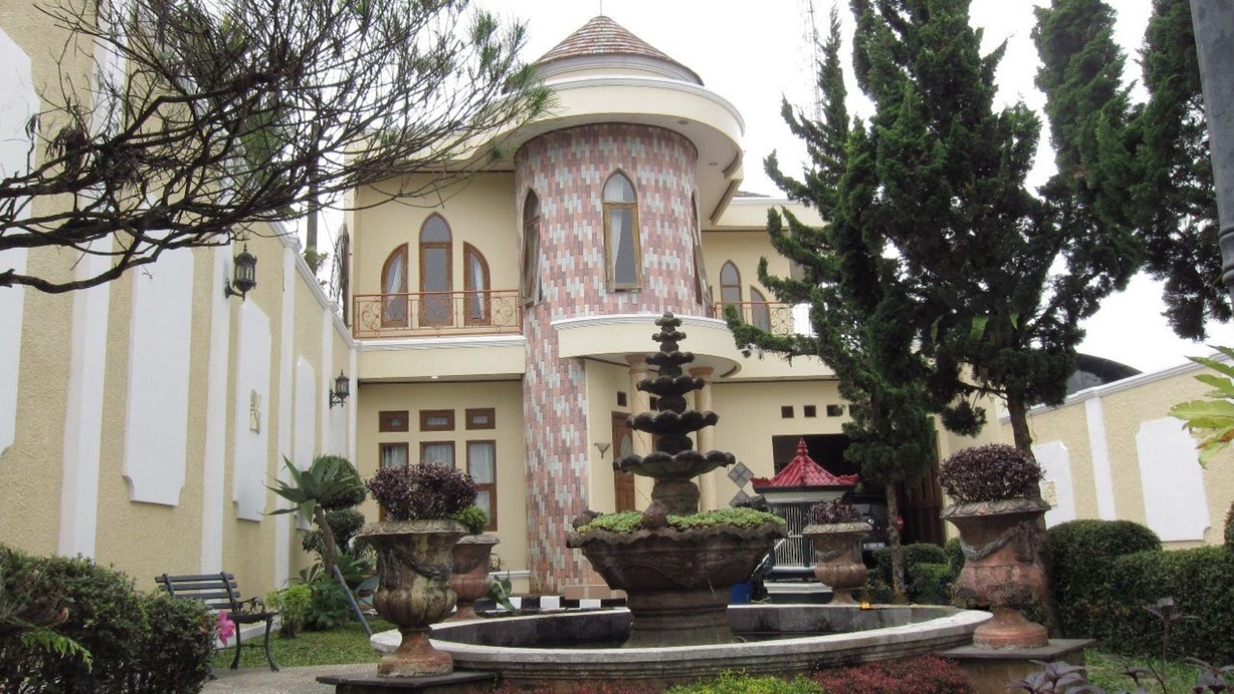 Villa 2 Lantai Di Selabintana Sukabumi 