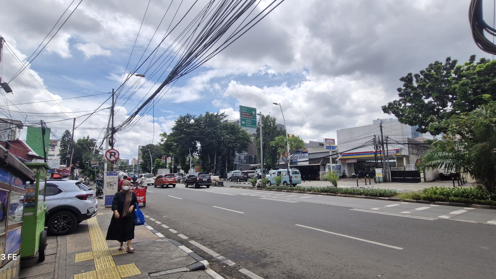 Kavling dipinggir jalan Raya Jatinegara Jakarta Timur