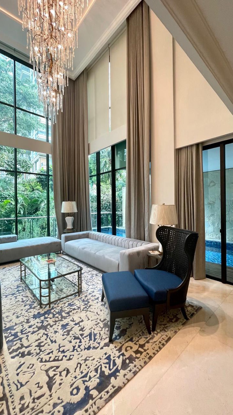 Rumah Hitung Tanah Area Cipete