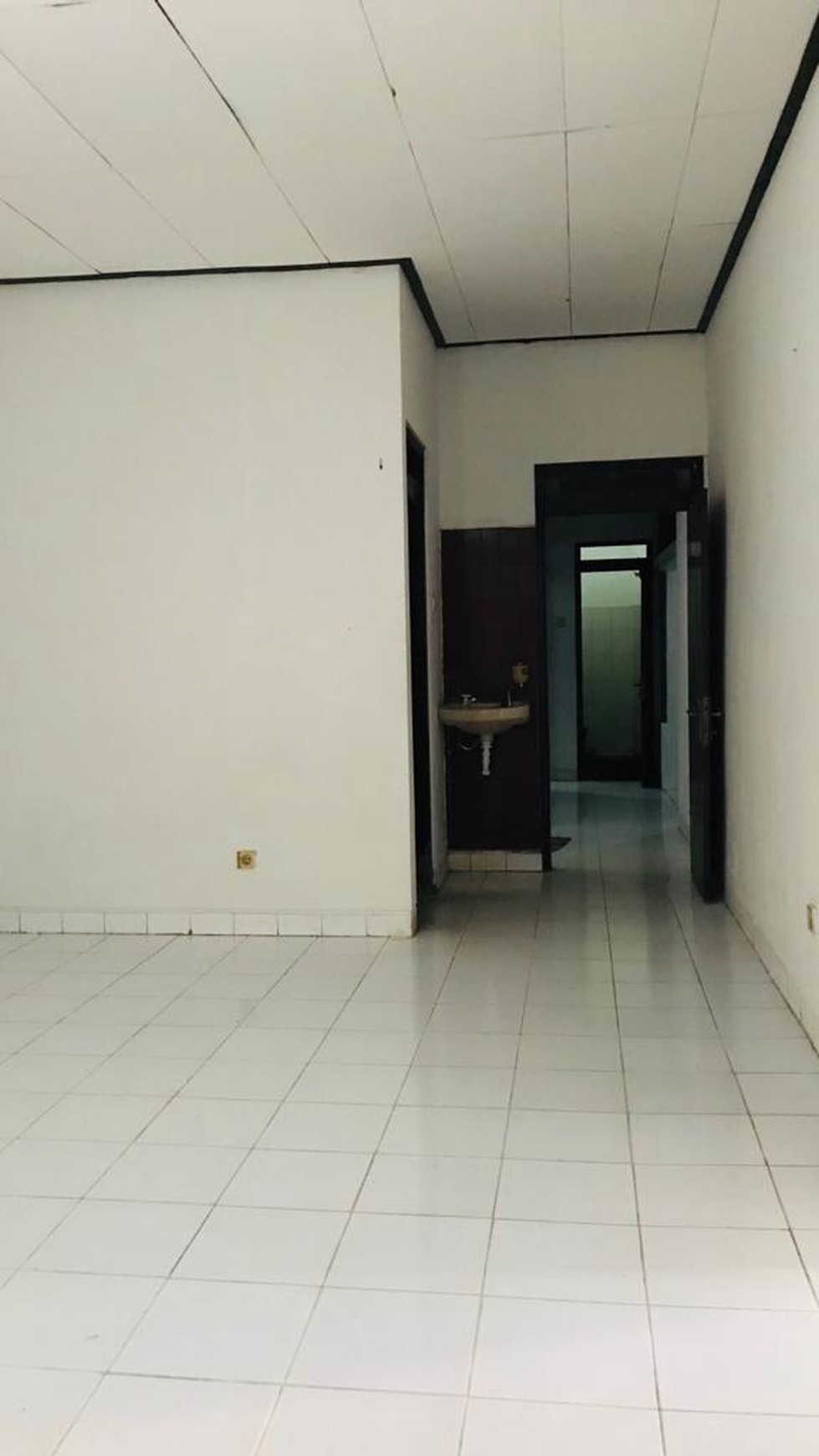 RUMAH TINGGAL DILOKASI STRATEGIS, PERUM JAMBUSARI INDAH