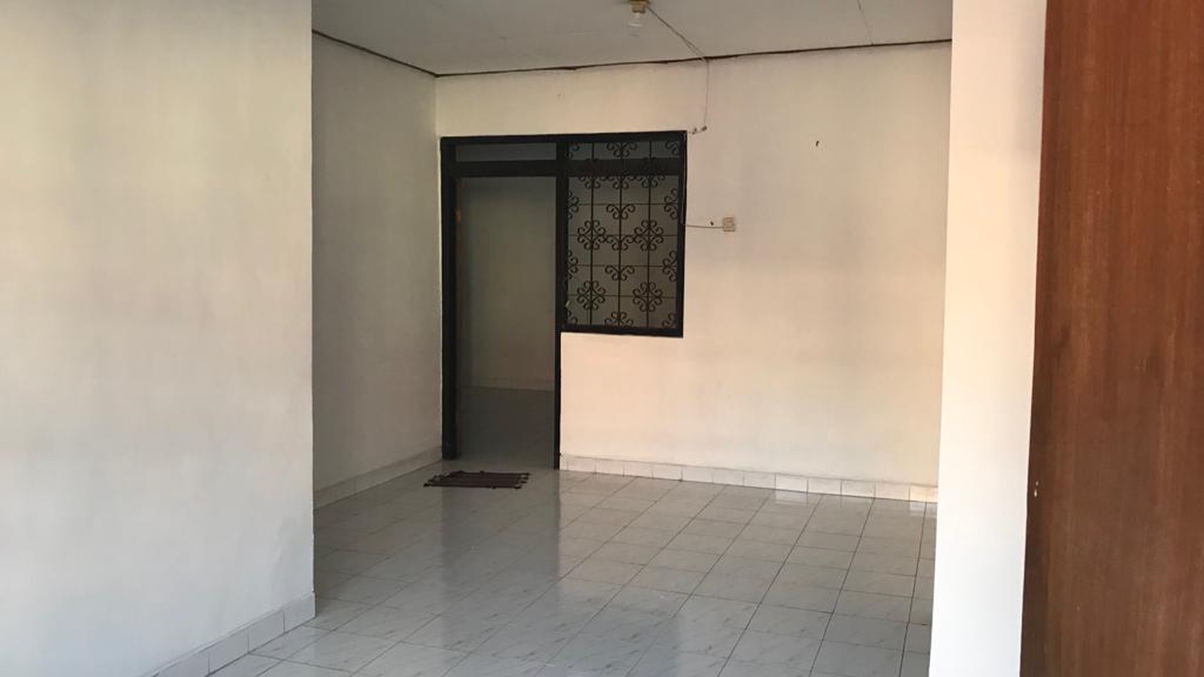 RUMAH TINGGAL DILOKASI STRATEGIS, PERUM JAMBUSARI INDAH