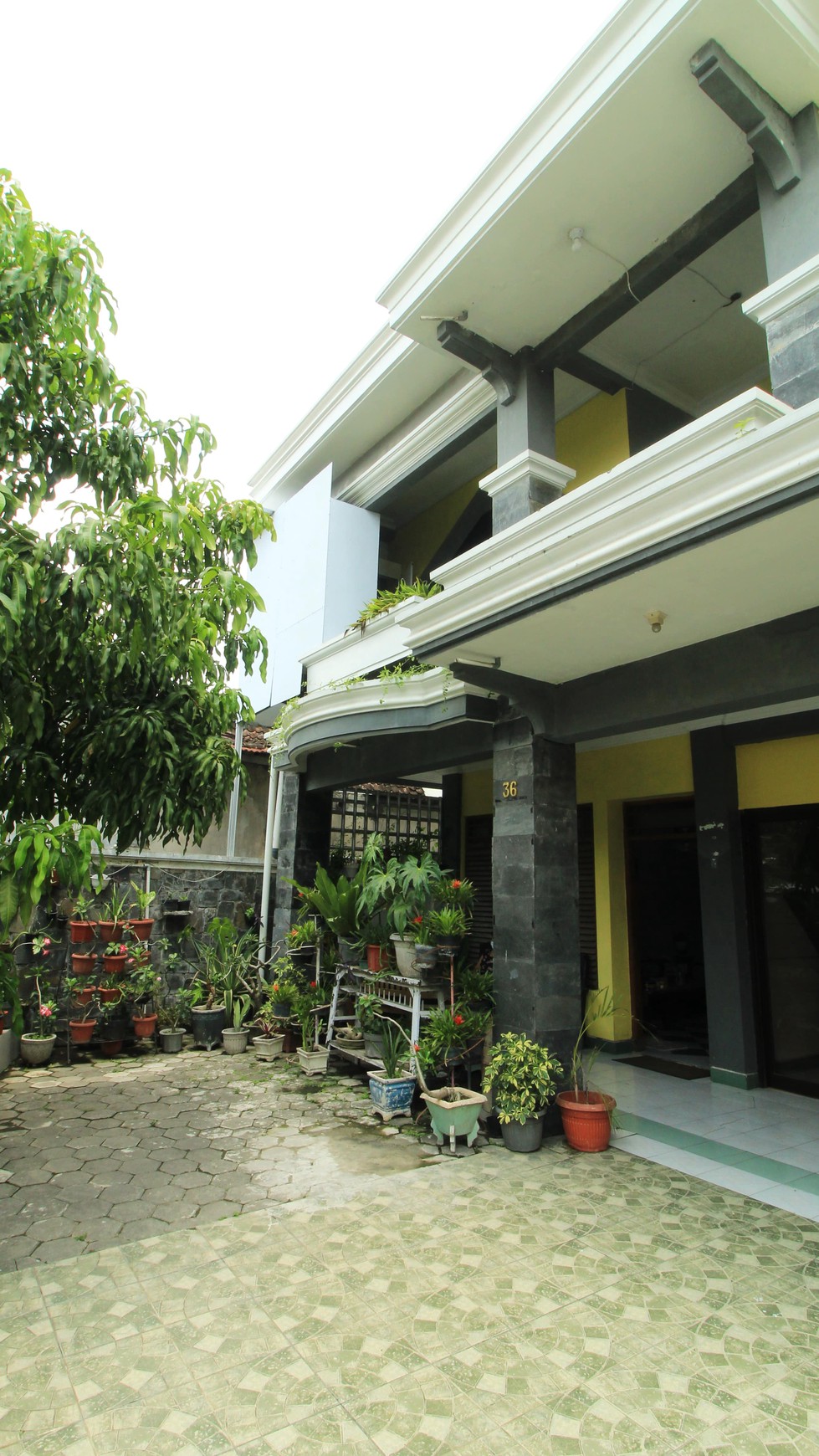 RUMAH DAN KOST 13 KAMAR DI GIWANGAN UH VII, UMBULHARJO DEKAT KAMPUS UAD