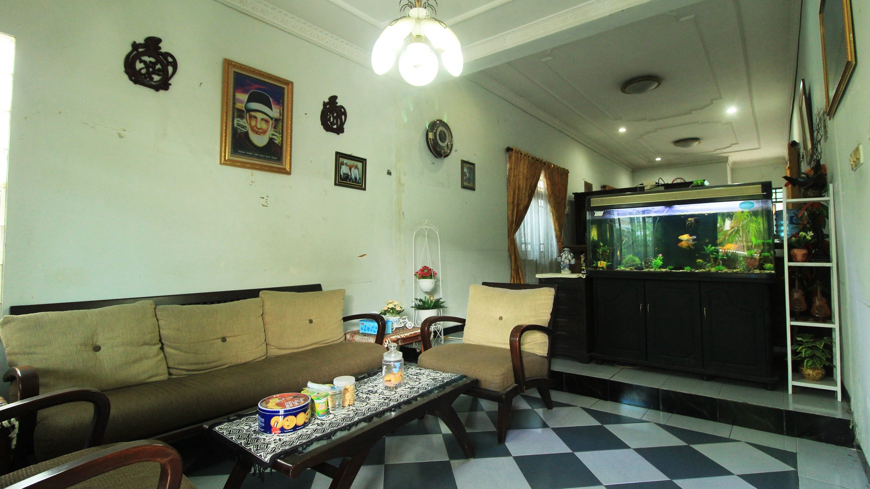 RUMAH DAN KOST 13 KAMAR DI GIWANGAN UH VII, UMBULHARJO DEKAT KAMPUS UAD