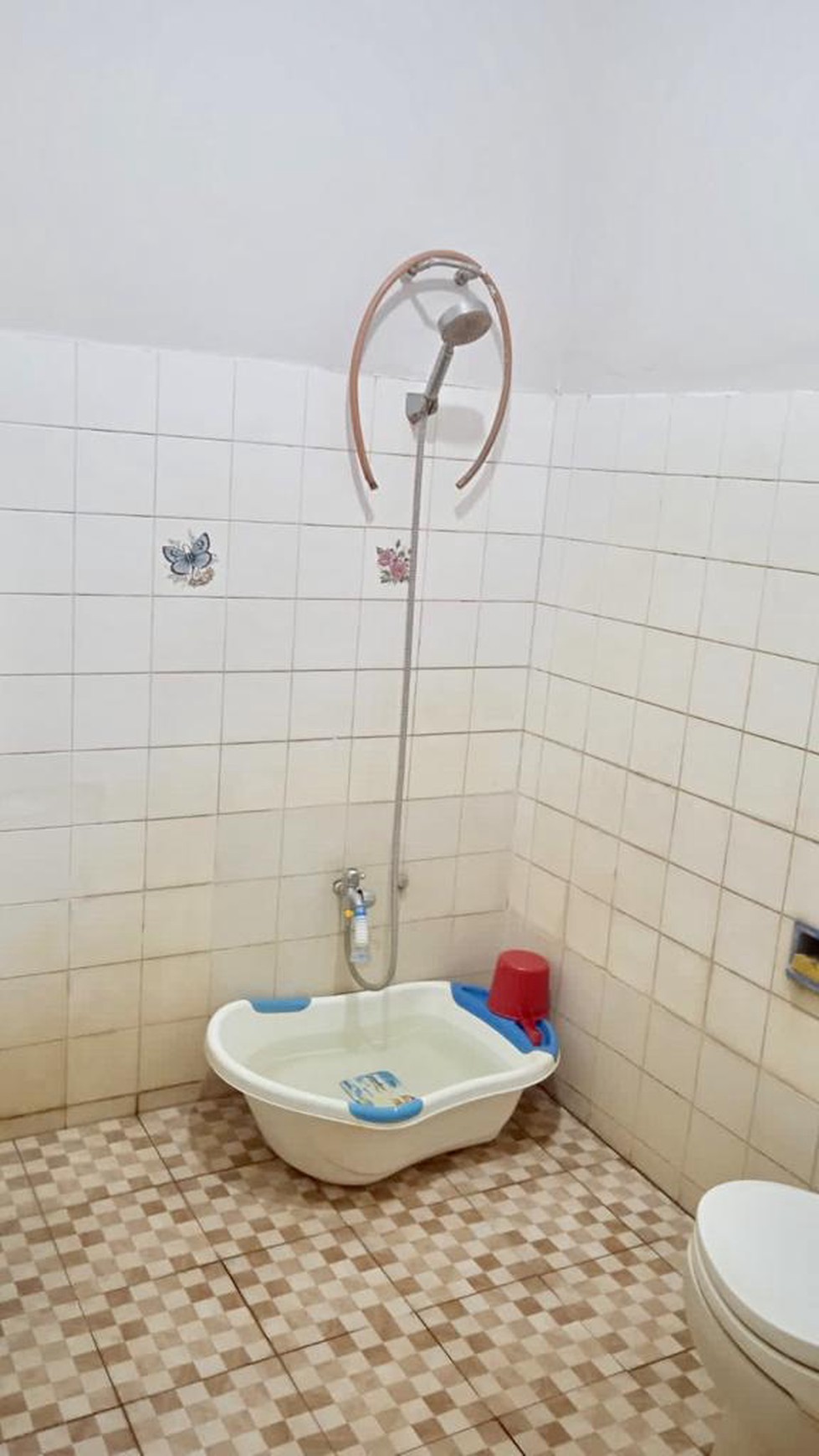 Rumah siap huni dalam perumahan Bintaro sektor 4