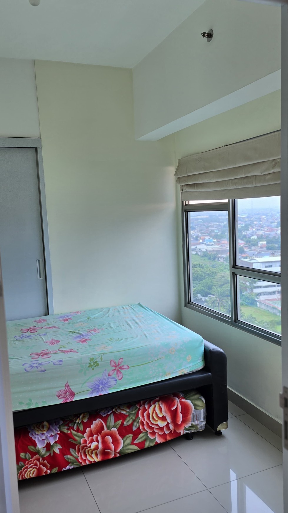 Dijual cepat  1 unit apartemen 2 kamar tidur di Summarecon Bekasi