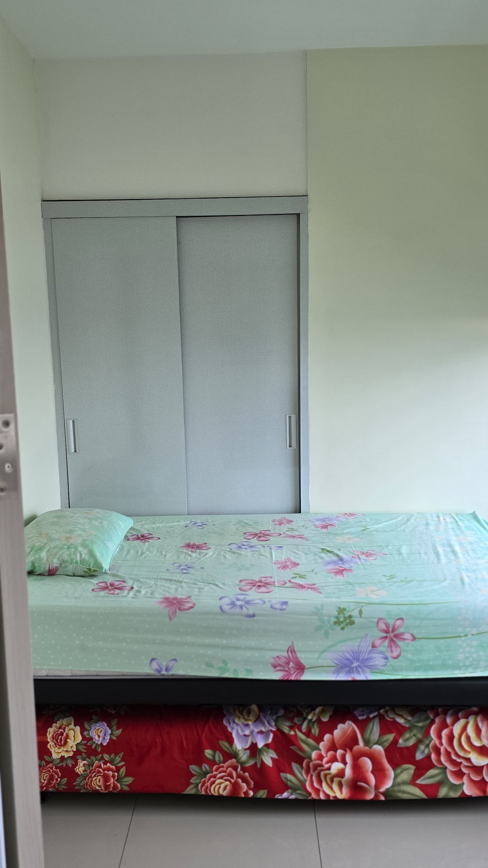 Dijual cepat  1 unit apartemen 2 kamar tidur di Summarecon Bekasi