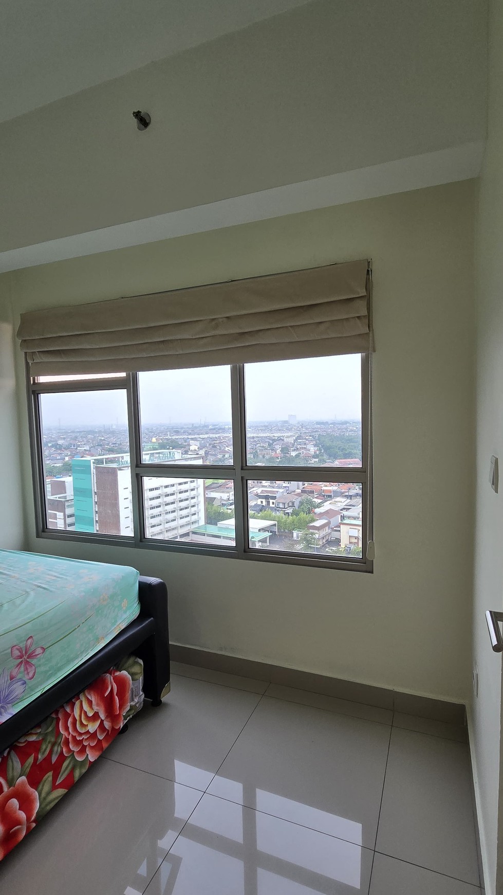 Dijual cepat  1 unit apartemen 2 kamar tidur di Summarecon Bekasi