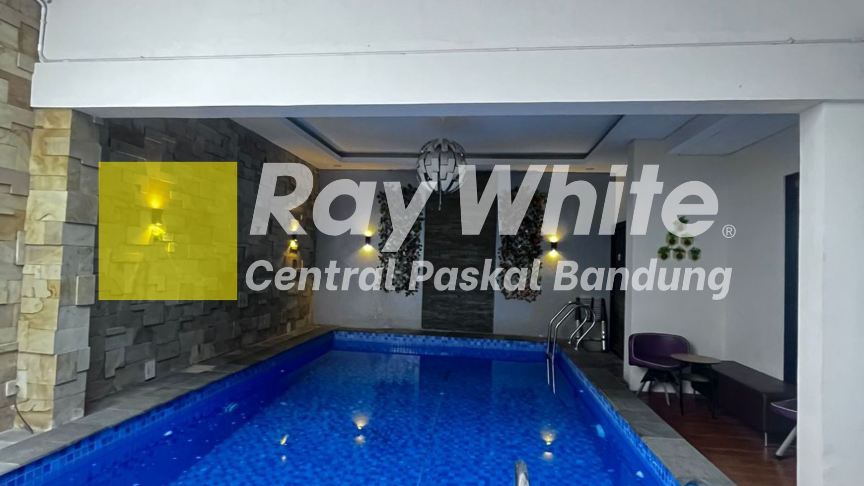 Rumah Full Furnished di Lokacitra Kota Baru Parahyangan