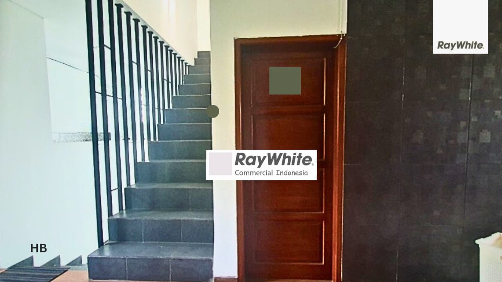 Dijual kost 3,5 lantai, strategis, siap huni, di Benhil- Pejompongan, Jakarta Pusat.