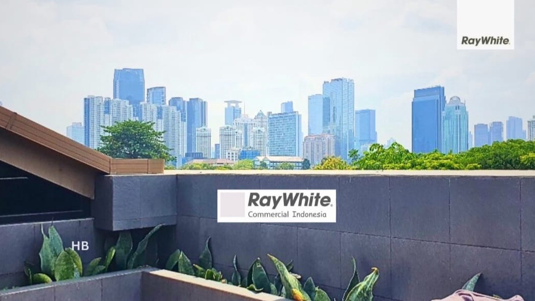 Dijual kost 3,5 lantai, strategis, siap huni, di Benhil- Pejompongan, Jakarta Pusat.
