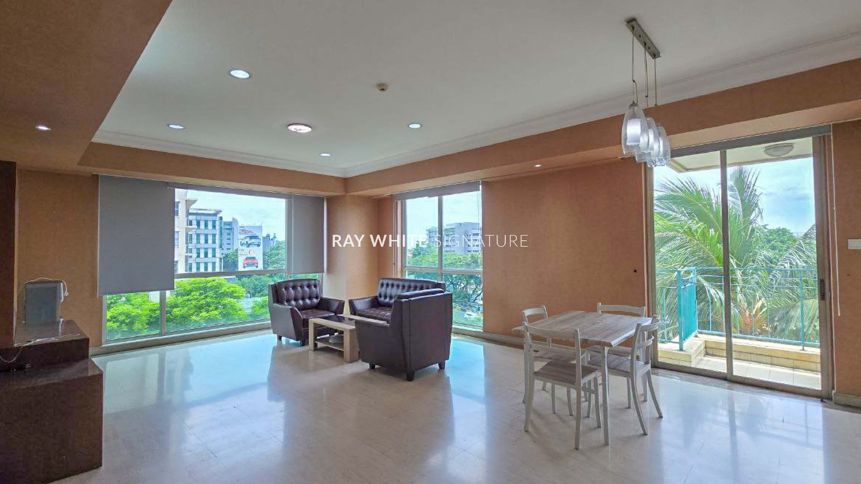 Dijual Apartemen Cassablanca  Dekat Mall Kokas  3 BR  Jakarta Selatan 