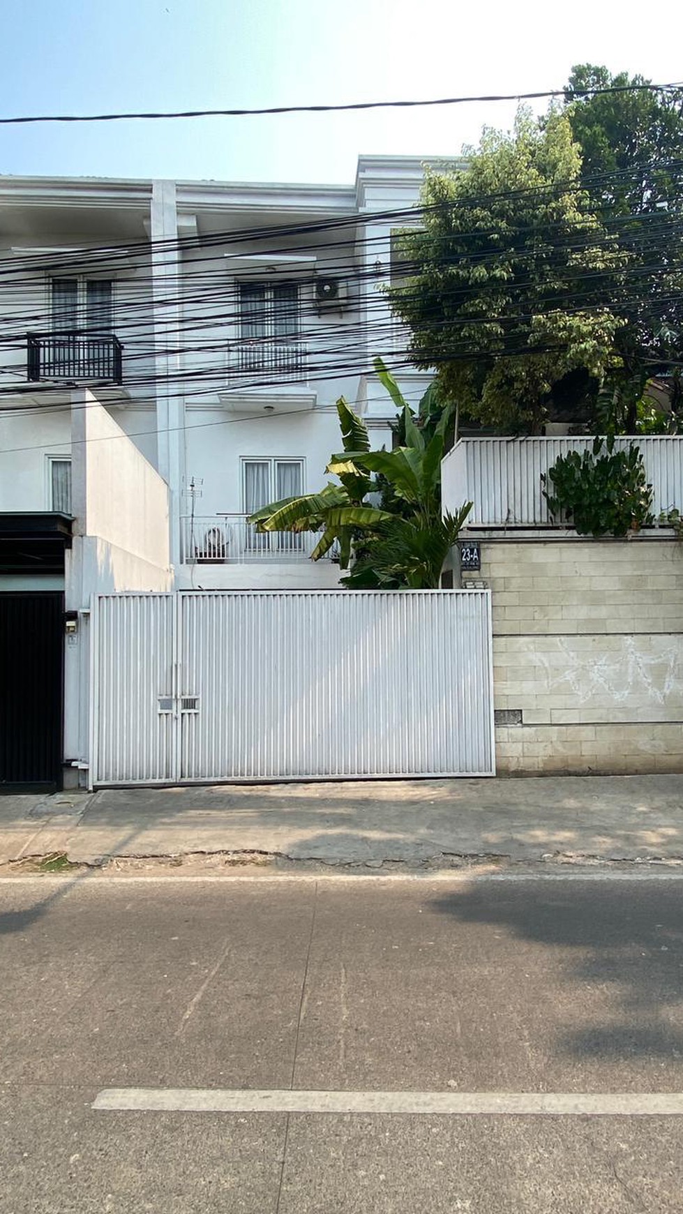 Dijual Rumah Mewah Megah 2 Lantai di Lebak Bulus