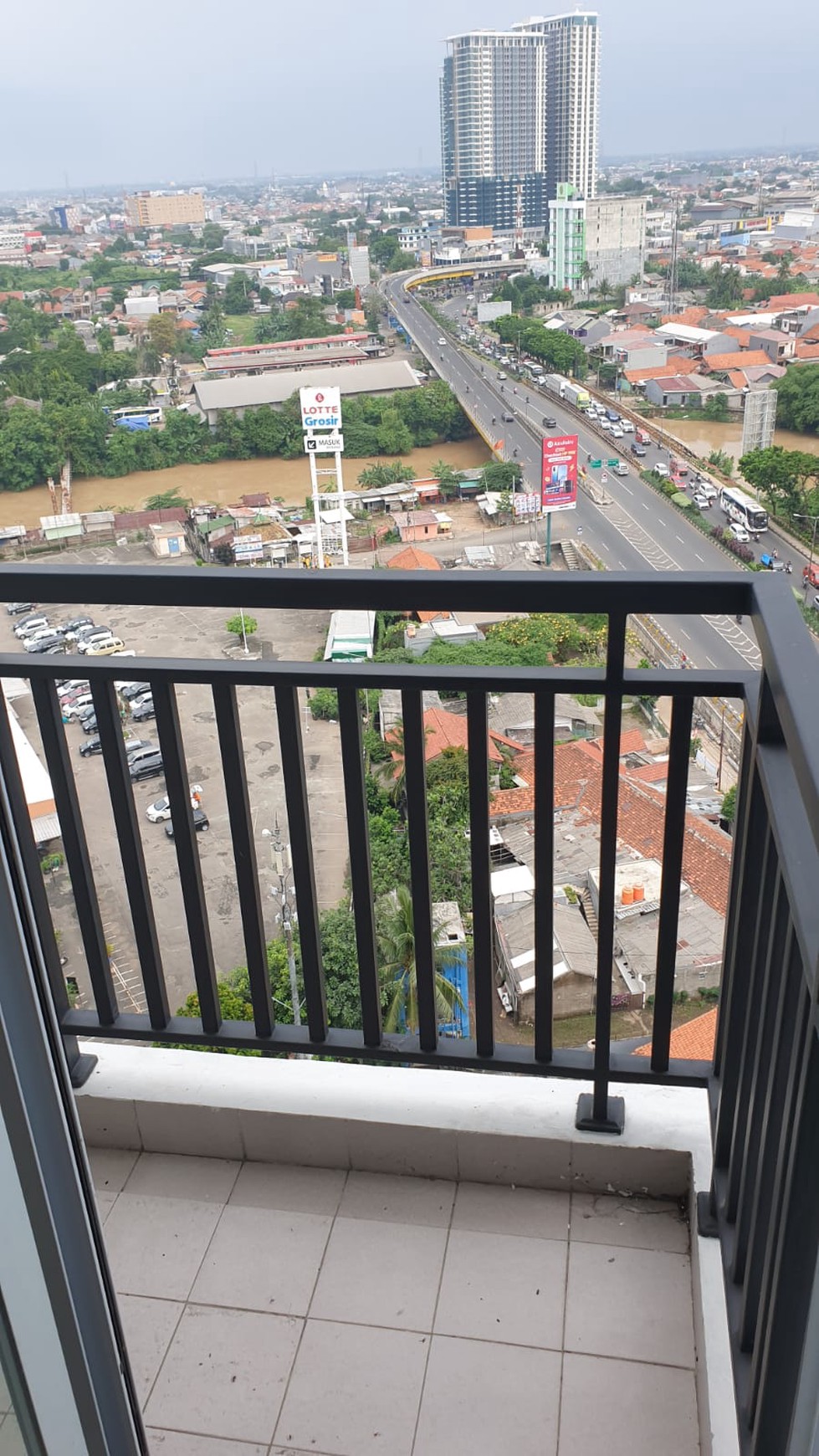 Dijual Thamrin District Apartment Bekasi dekat LRT Revo Station