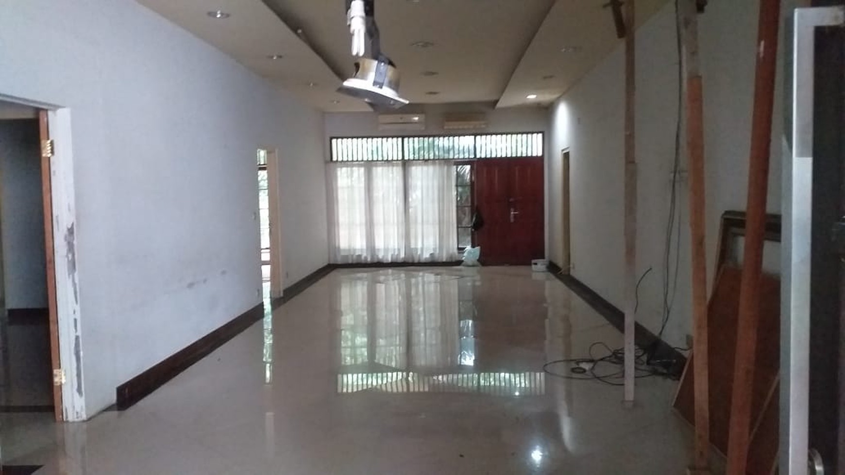 Rumah Hitung Tanah Area Cipete