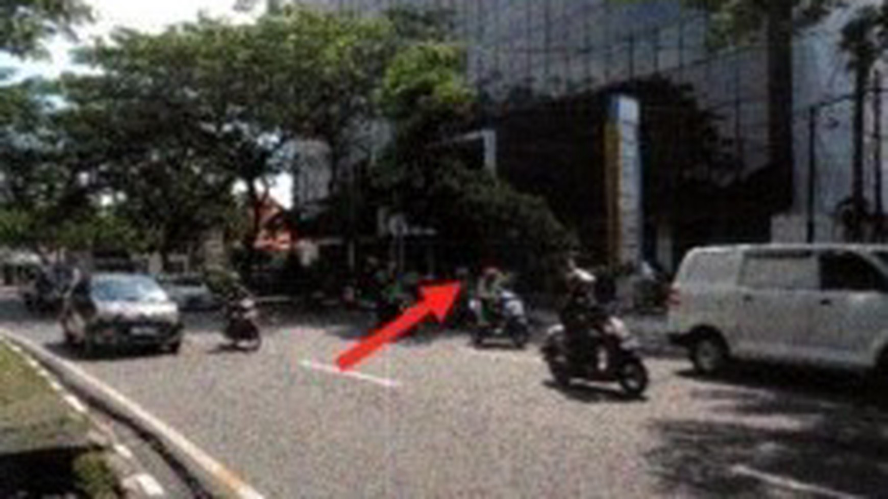 Rumah Hitung Tanah Area Cipete