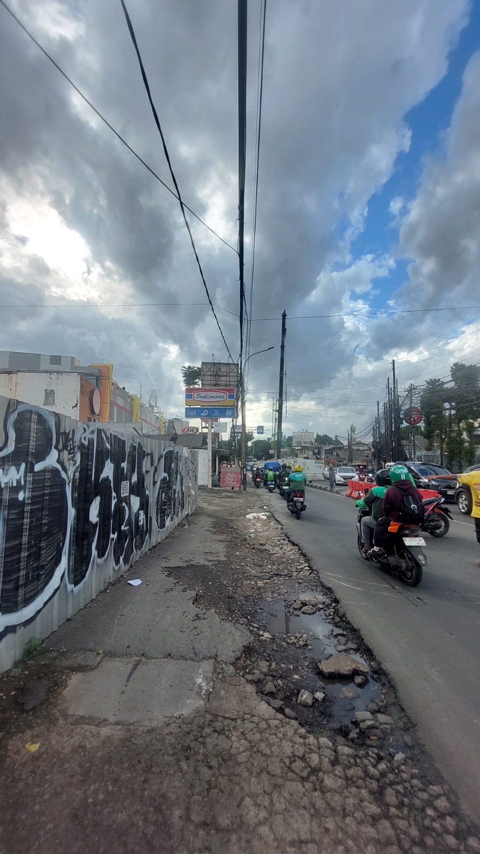 Rumah Hitung Tanah Area Cipete