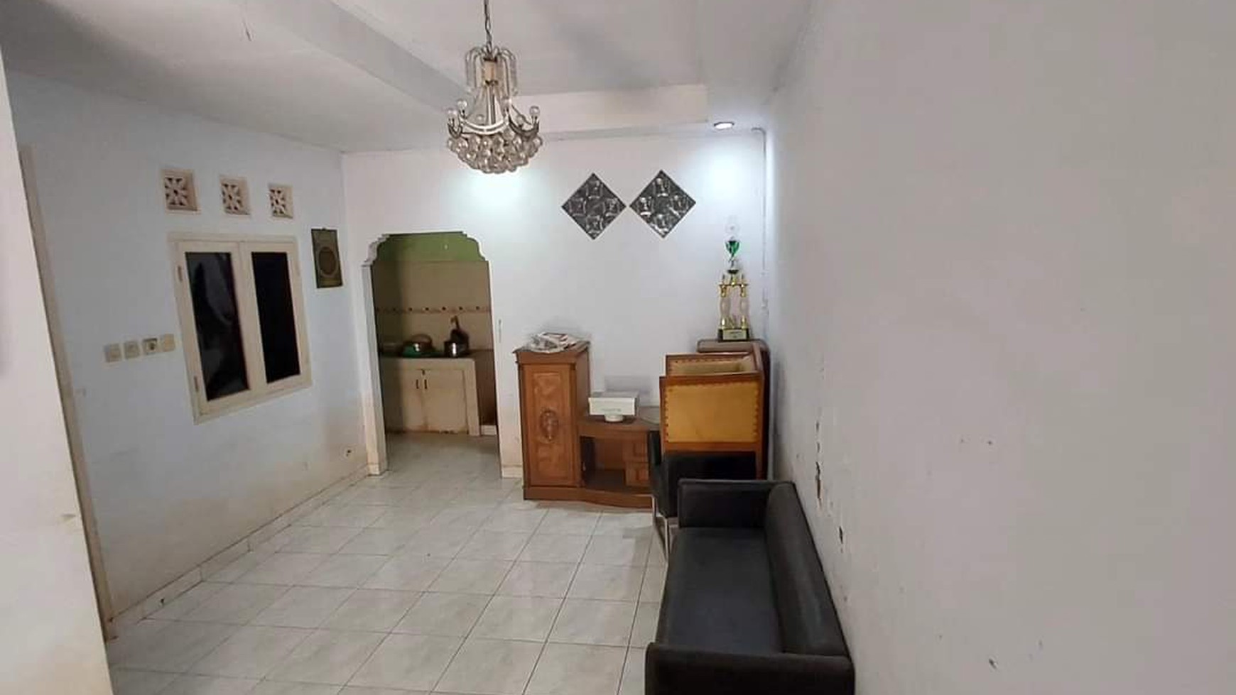 Rumah Hitung Tanah Area Cipete