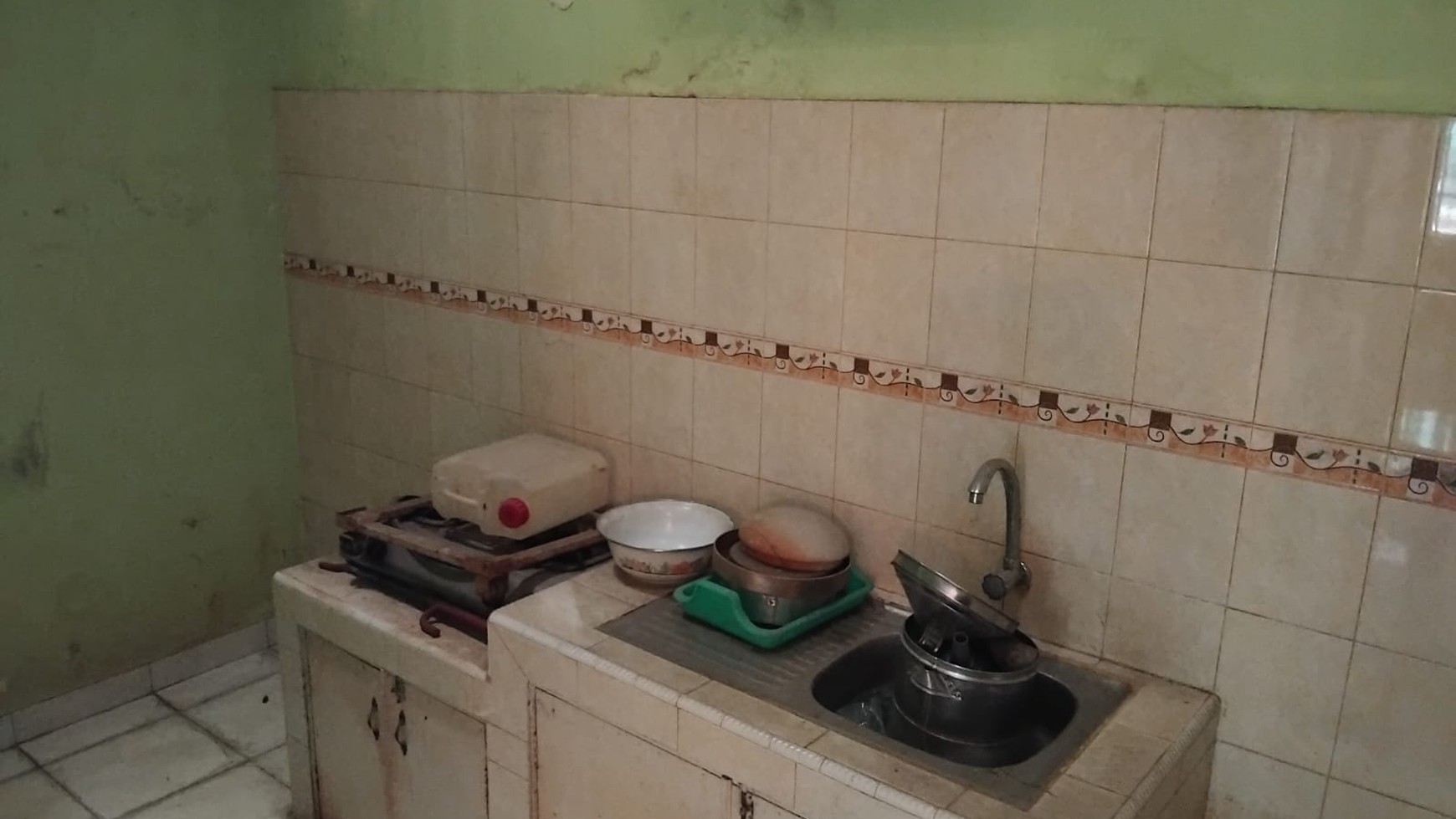 Rumah Hitung Tanah Area Cipete