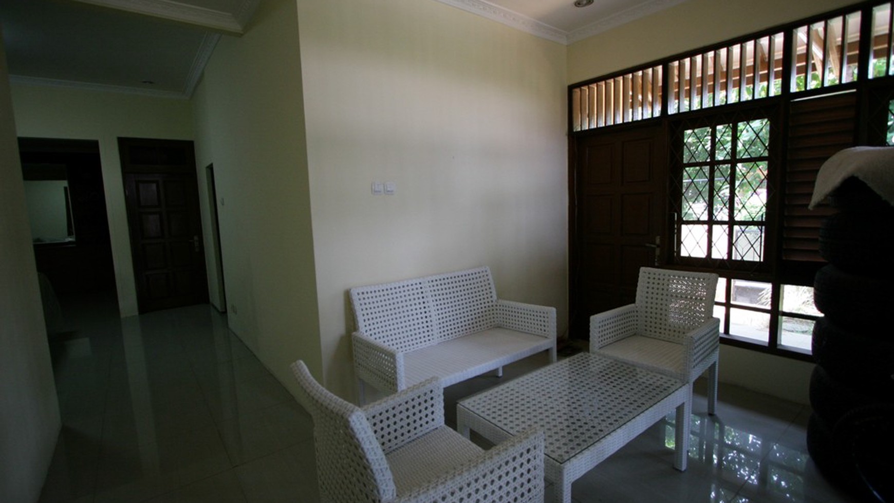 Rumah siap huni di Cirendeu.