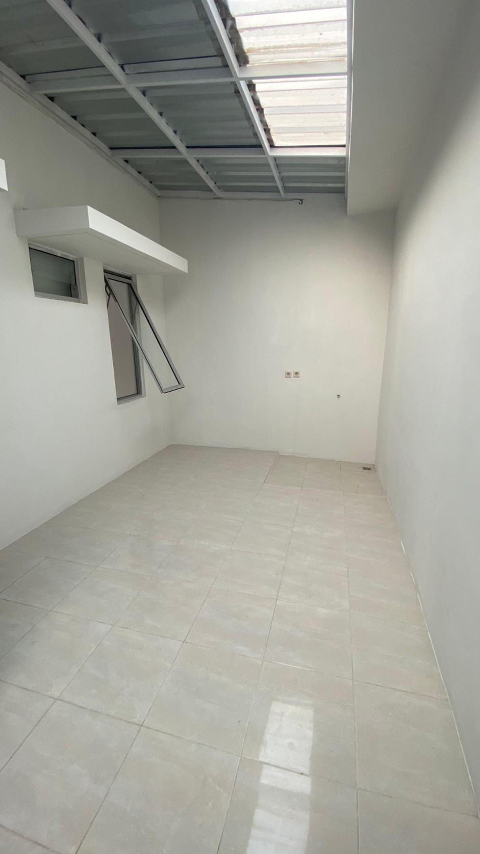 Fast Rent. Rumah Bagus Boston Village, Gading Serpong