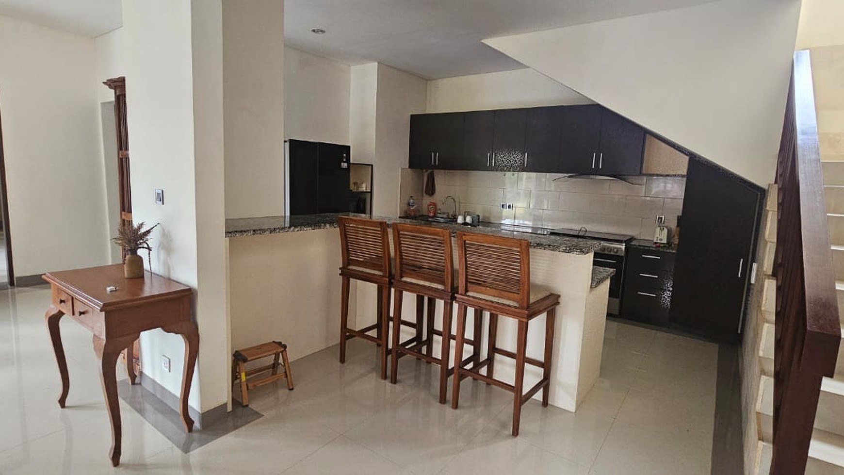 For Sale & For Rent Spacious 3 Bedrooms Villa in Ungasan