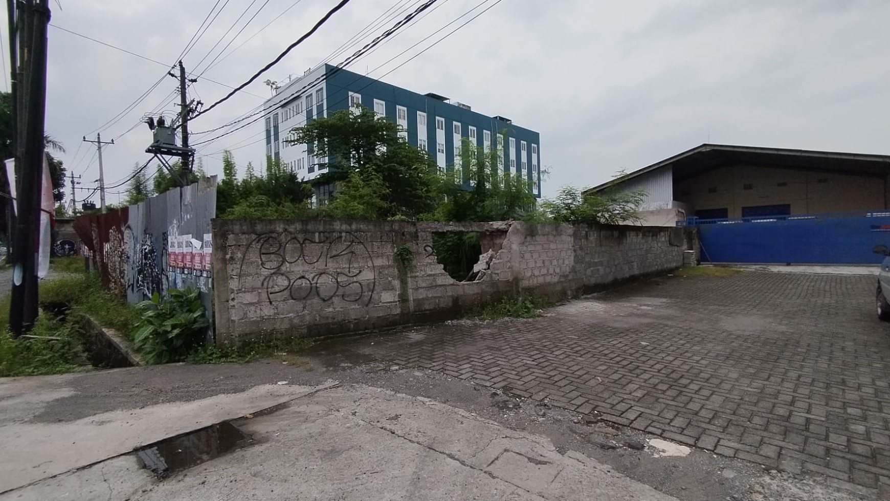 Disewakan Gudang Siap Pakai di Jalan Ring Road Barat