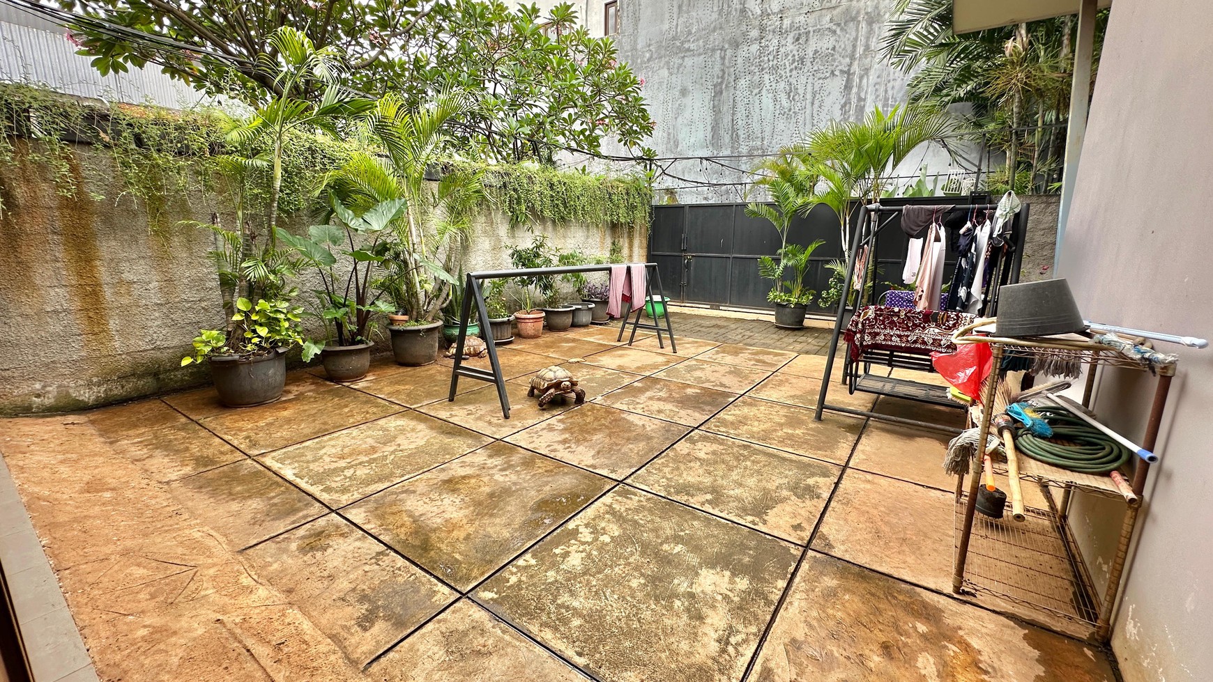 Rumah Hitung Tanah Area Cipete