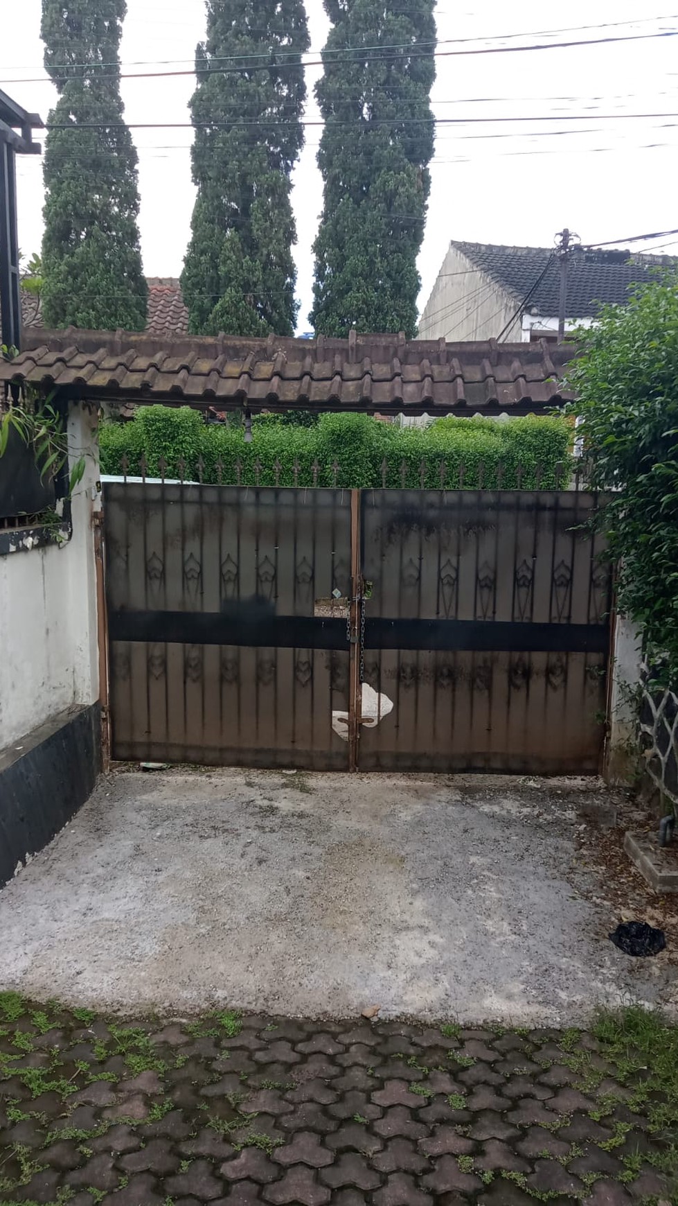 Rumah Hitung Tanah Area Cipete