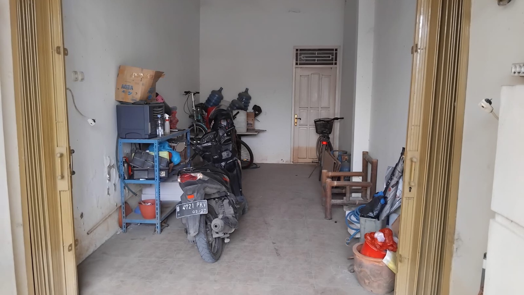 Rumah Hitung Tanah Area Cipete