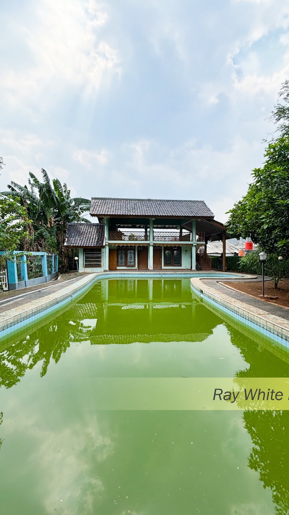 Rumah Hitung Tanah Area Cipete