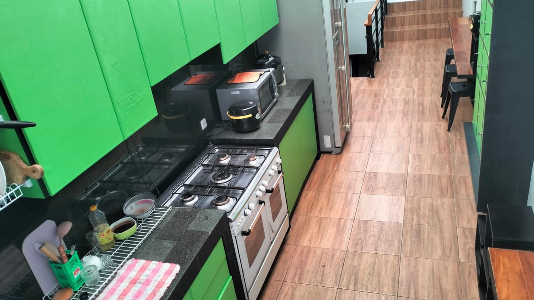 34 Kamar Exclusive Kost Kost an Brand New di Menteng Royal Suite Cikarang