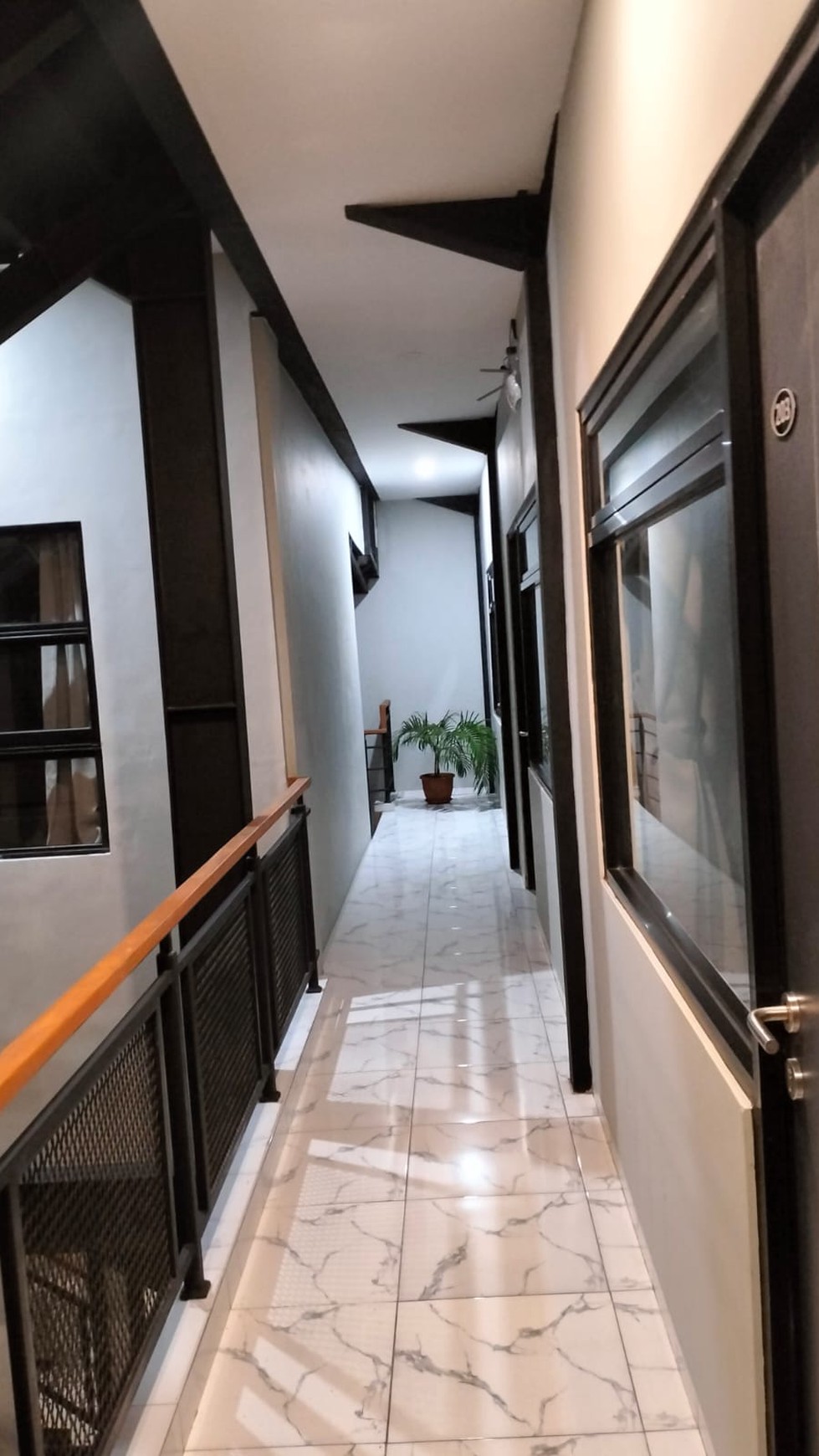 34 Kamar Exclusive Kost Kost an Brand New di Menteng Royal Suite Cikarang