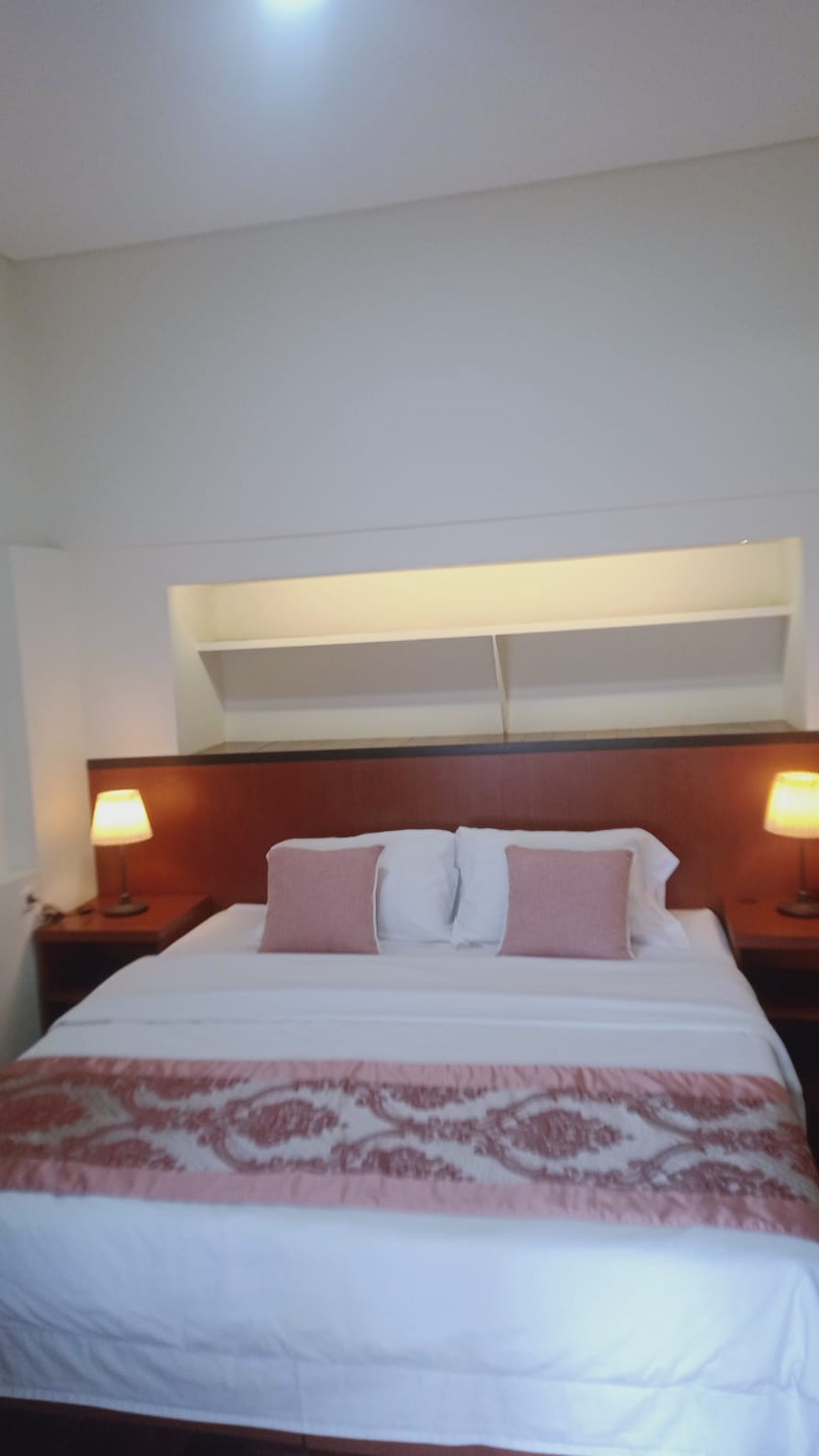 34 Kamar Exclusive Kost Kost an Brand New di Menteng Royal Suite Cikarang