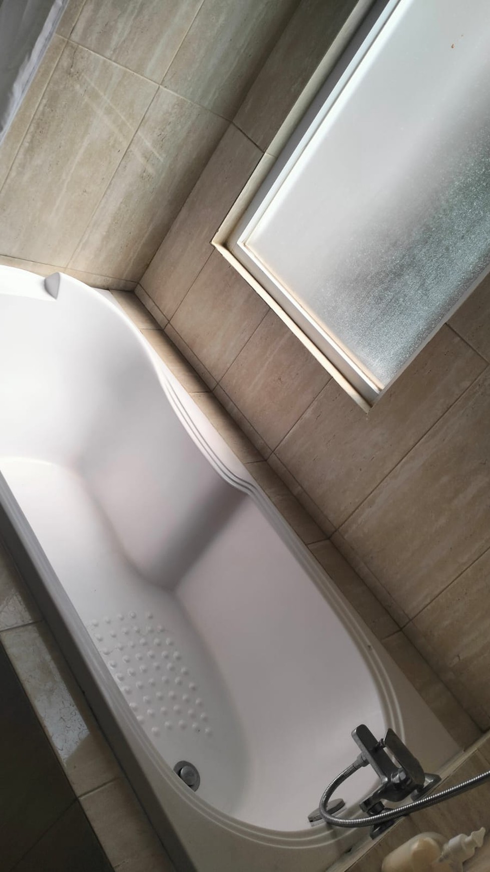 14 Kamar Exclusive Kost Kost an di Astaka Suite Residence Lippo Cikarang