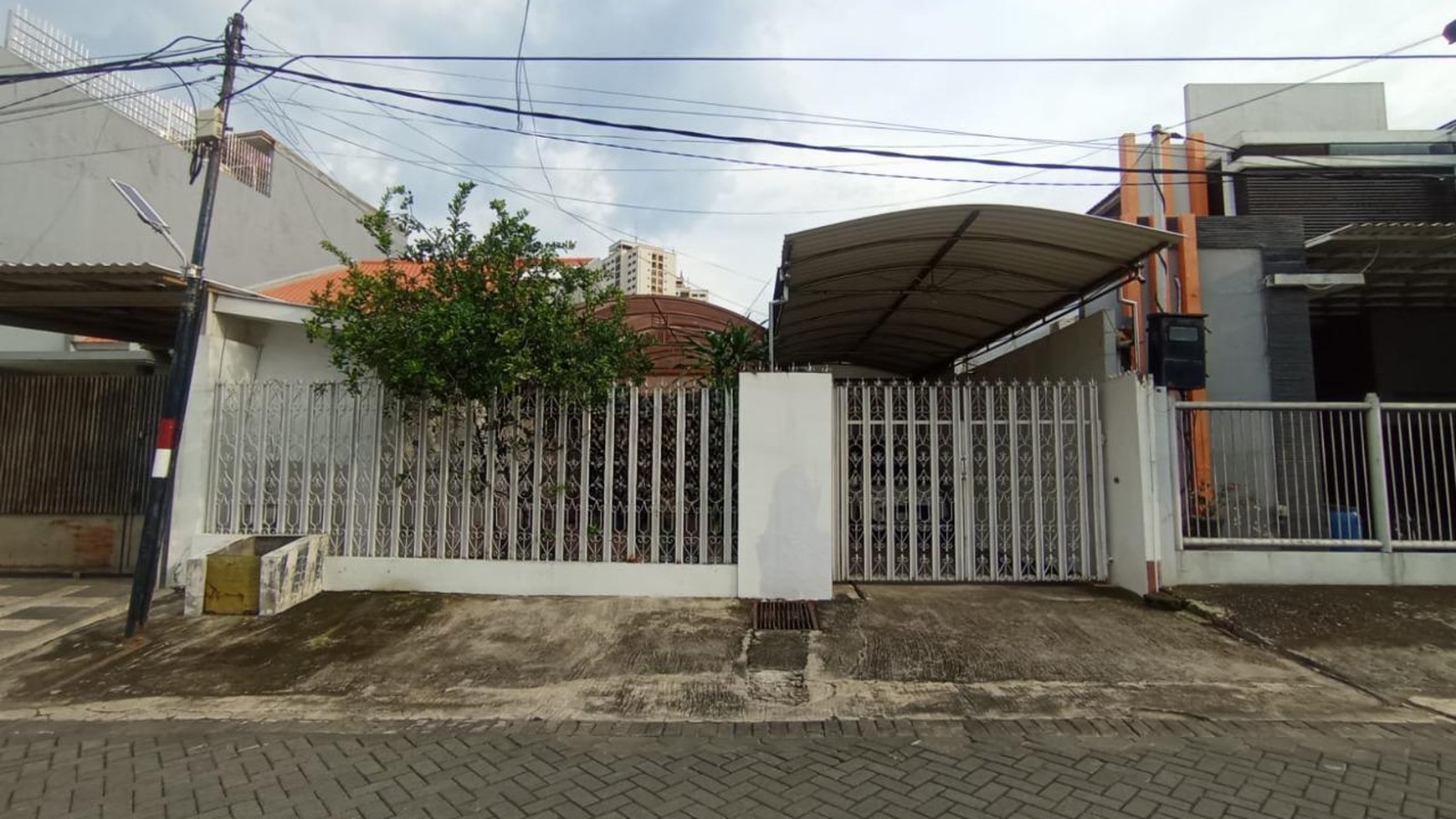 Rumah Luas Kupang Indah