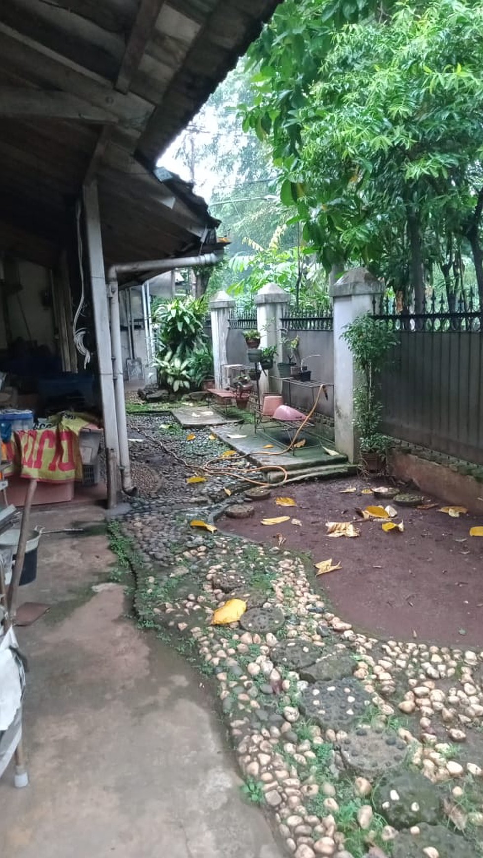 Rumah bebas banjir, lokasi strategis di Bintaro