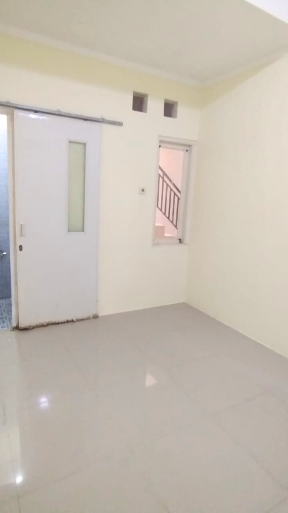 Rumah Bagus di Graha Raya Bintaro