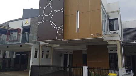 Rumah Cantik Modern Siap Huni di Buah Batu Regency