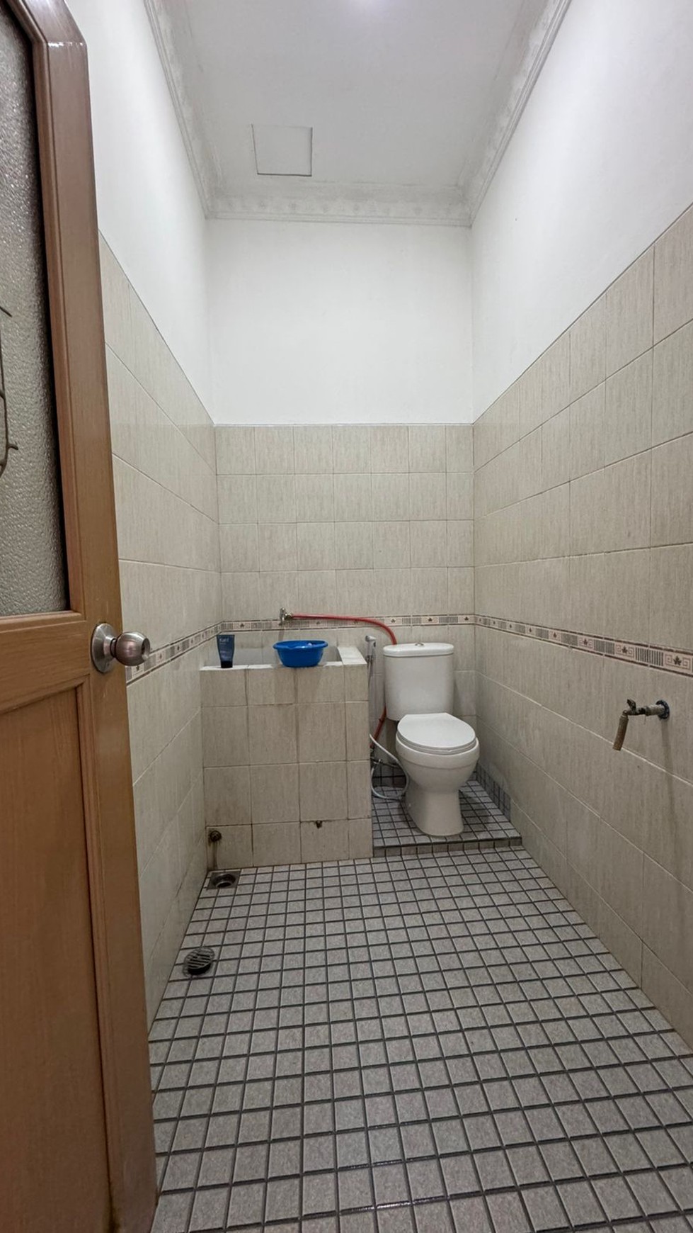 Rumah Hitung Tanah Area Cipete